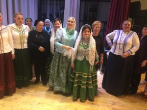 Проведение мастер-классов по владению традиционным казачьим оружием и традиционному казачьему женскому костюму в г.Урюпинск