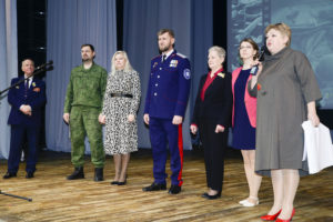 В городском детско-юношеском центре Волгограда состоялось торжественное мероприятие, посвященное победе советского народа в Сталинградской битве, и презентация киносборника «На подступах к Сталинграду».