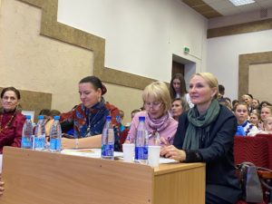 Областной казачий фольклорный фестиваль «Казачок» на лучшее исполнение казачьей песни.