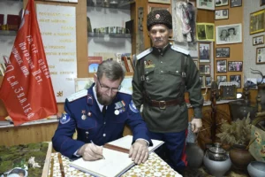 "Достойные потомки славных казаков"