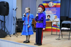 В Волгограде, в 18 раз прошел ежегодный региональный фестиваль казачьих искусств "Мы - внуки деда Ермака.