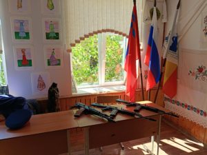 в ГБОУ «Волгоградская школа-интернат «Созвездие» прошел АРТ-фестиваль «Поем и играем казачьи песни»